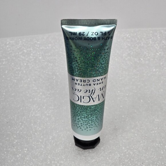 Bath & Body Works Magic In The Air Shea Butter Hand Cream 1 Fl Oz - Picture 1 of 1